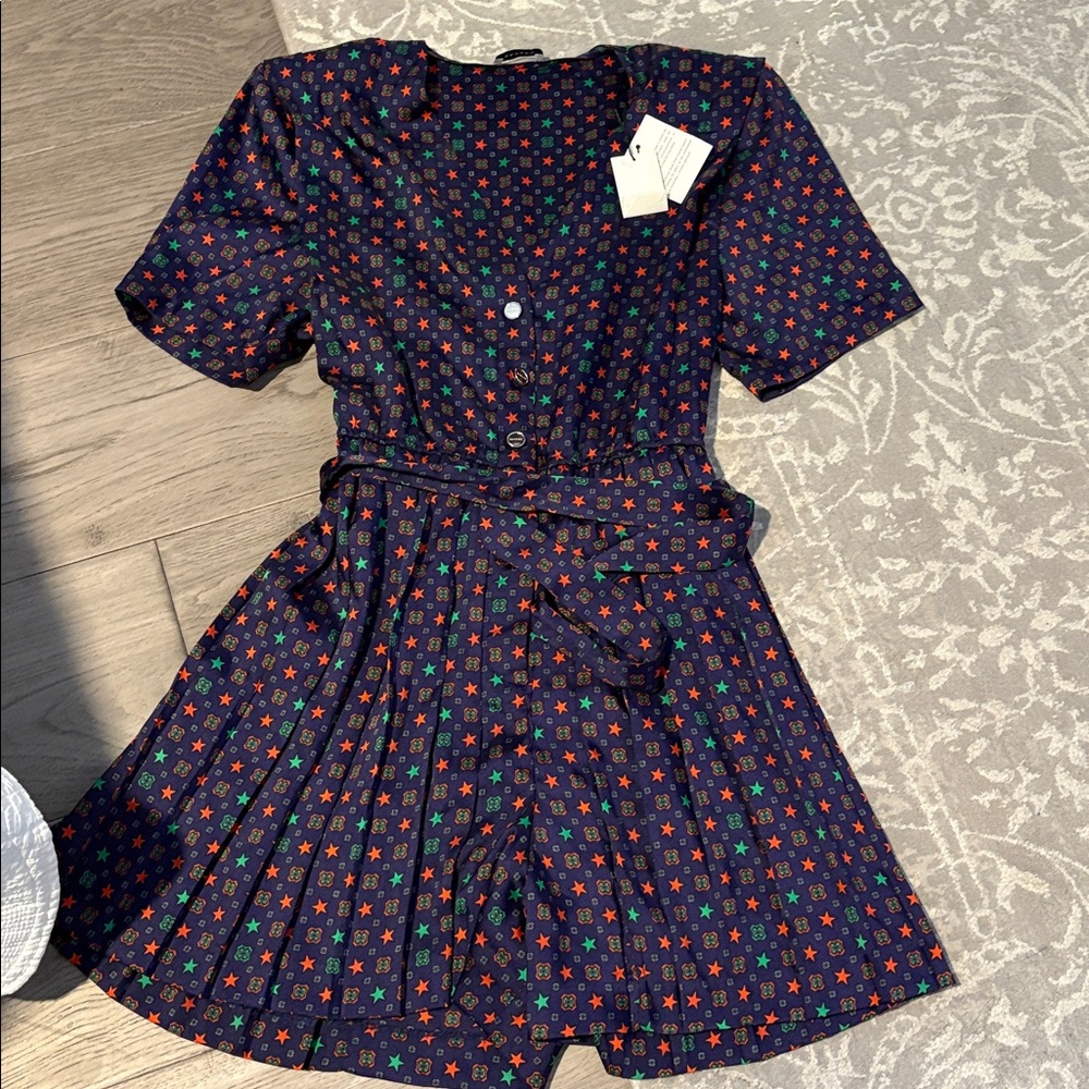 New SANDRO Curry Satin Romper - Picture 3 of 7